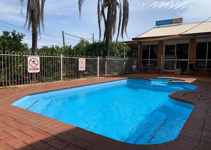 Charleville Motel